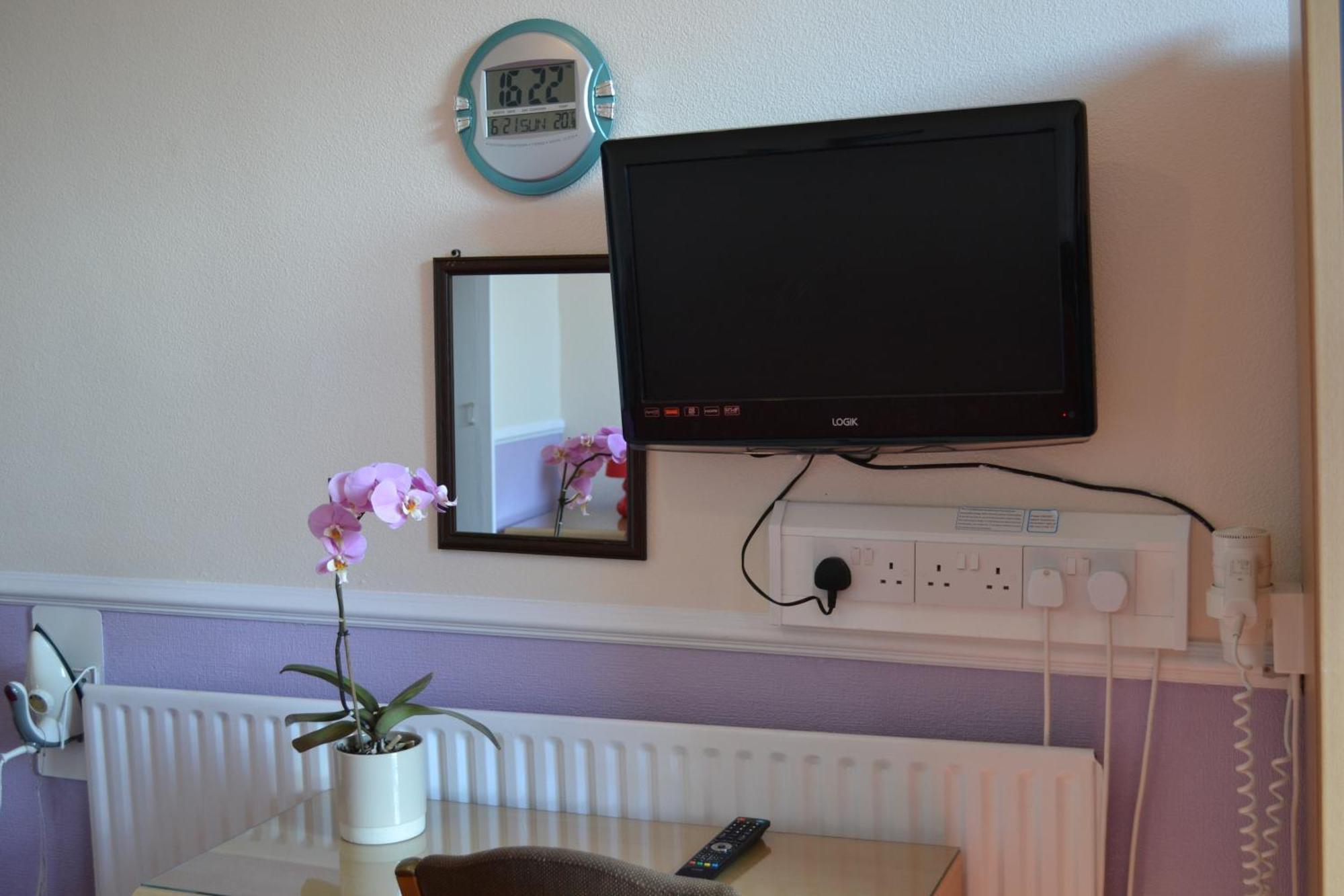 Adelphi Guest House Douglas Buitenkant foto