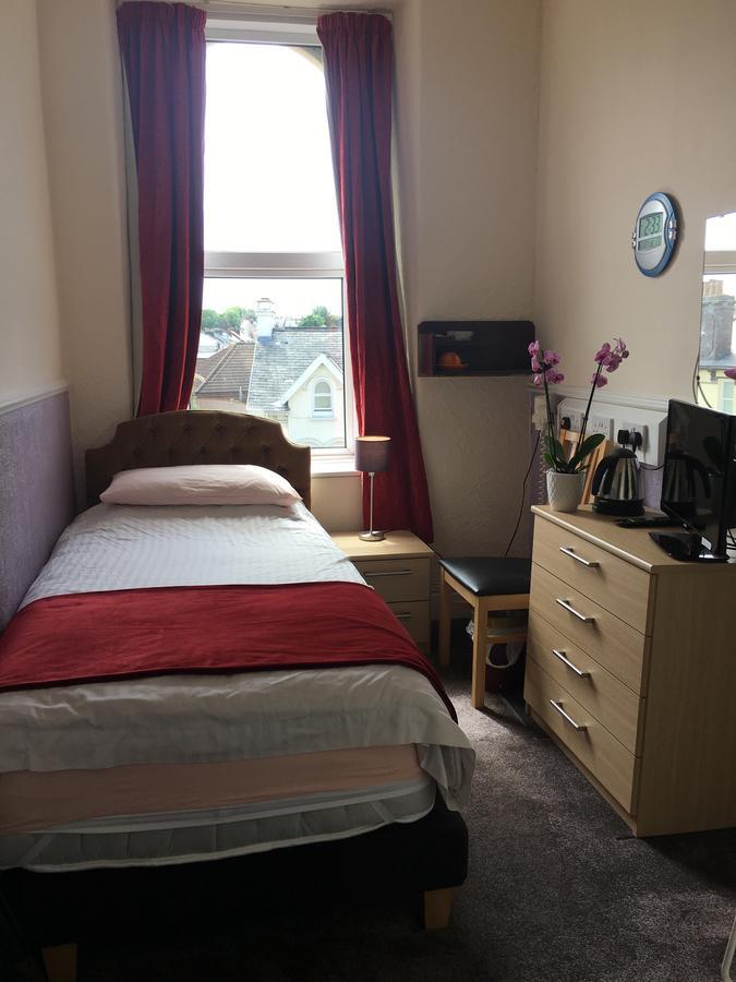Adelphi Guest House Douglas Buitenkant foto